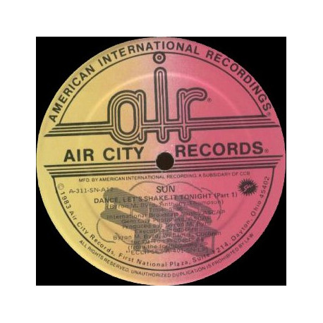 Sun - Dance Lets Shake It Tonight / Reggae Man