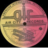 Sun - Dance Lets Shake It Tonight / Reggae Man