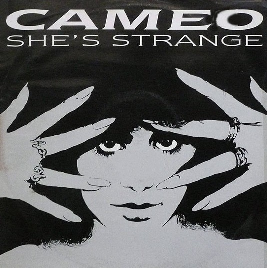 Cameo - She's strange (Long Version / Mark Berry Club mix) / Love you anyway / Groove with you (12" Vinyl Record)