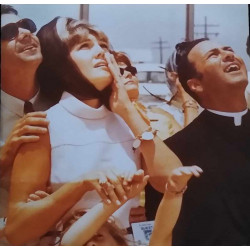 Experiment - What Goes Up featuring Walkaway / Point blank / Subway / Brian Drain / Hotel / Holes / Blue / This is what funk is