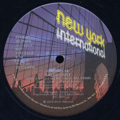 Cory Daye - Pow Wow / Green Light (Vinyl Promo)