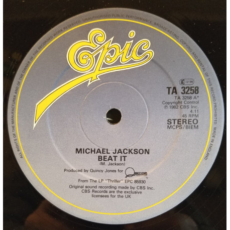 Michael Jackson - Beat It / Burn This Disco Out / Dont Stop Til You Get Enough (Live Version)