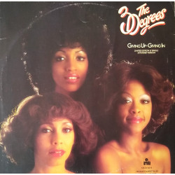 Three Degrees - Giving Up Giving In (Extended Version / Short Version) Red Vinyl (Classic Giorgio Moroder Production)